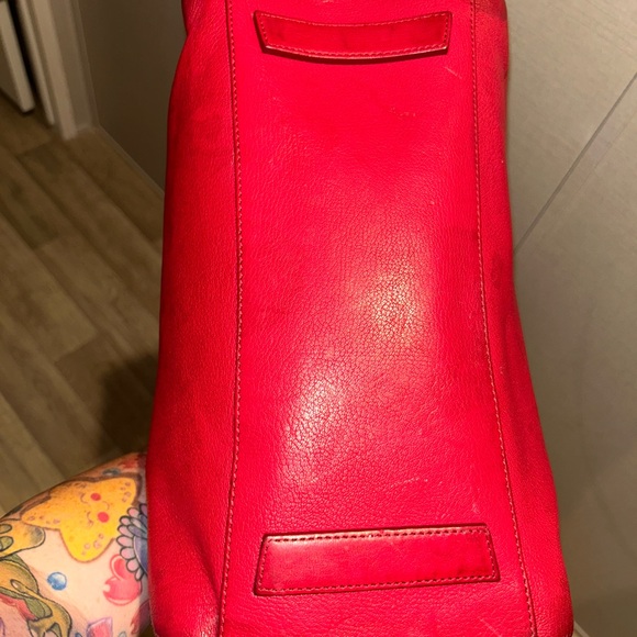 Givenchy Antigona Medium Red Leather Handbag - Picture 5 of 12